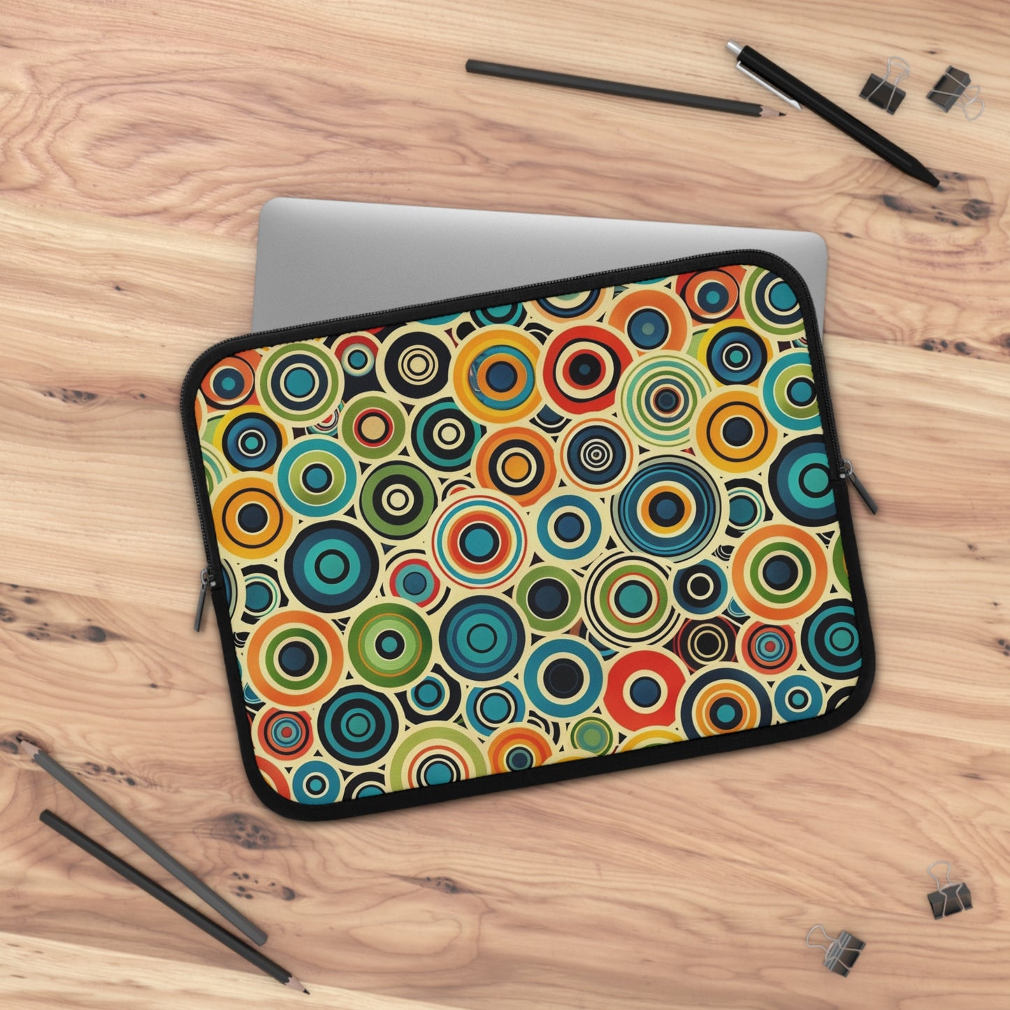 Abstract Decorative Circles Pattern 3