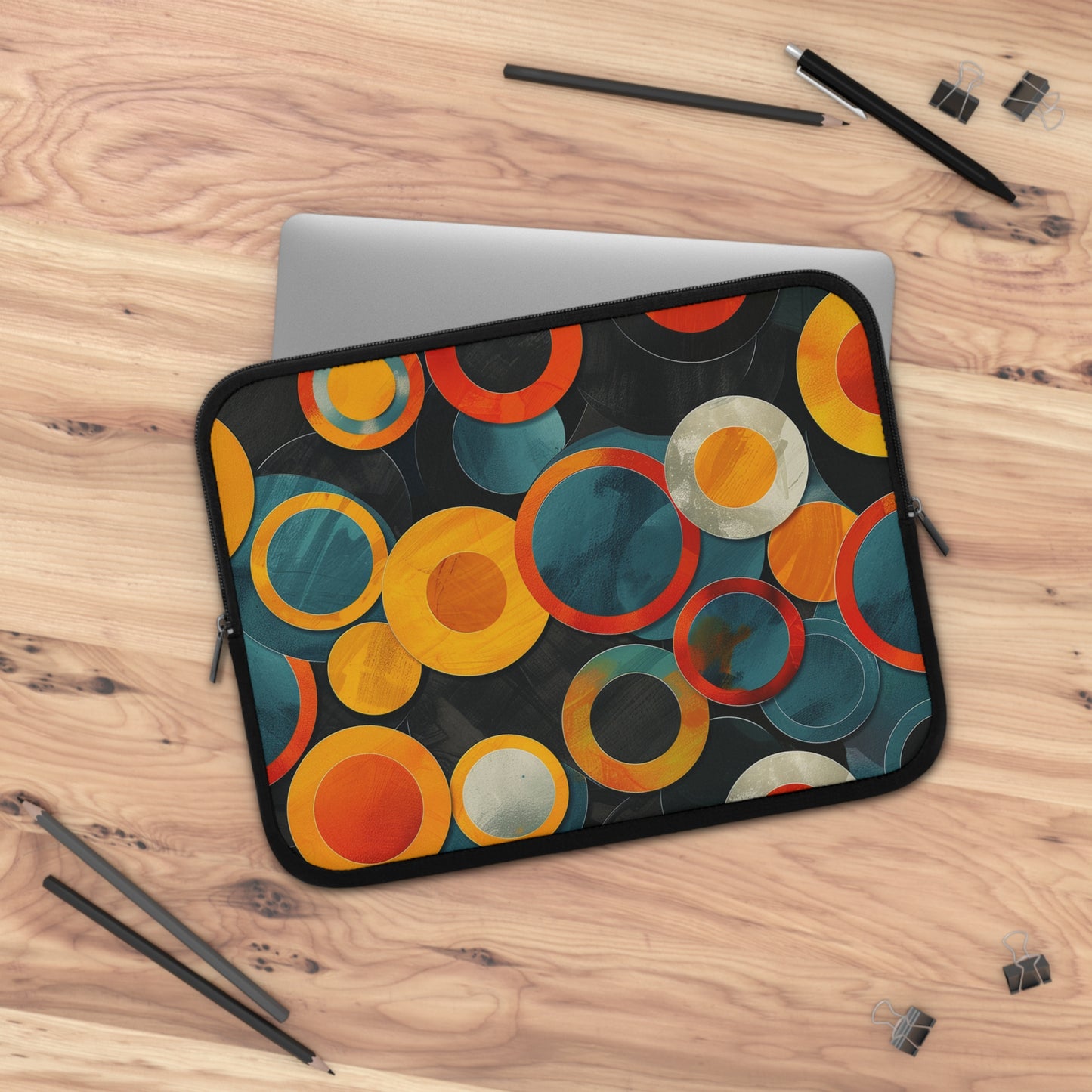 Abstract Decorative Circles Pattern 4